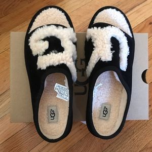 Uggs slippers